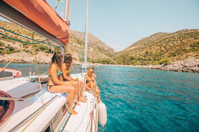 Hvar - Full Day Sail on a Yacht - Friendly Skipper- Small Group - Lunch Optional - Meeting Point and Pickup Details