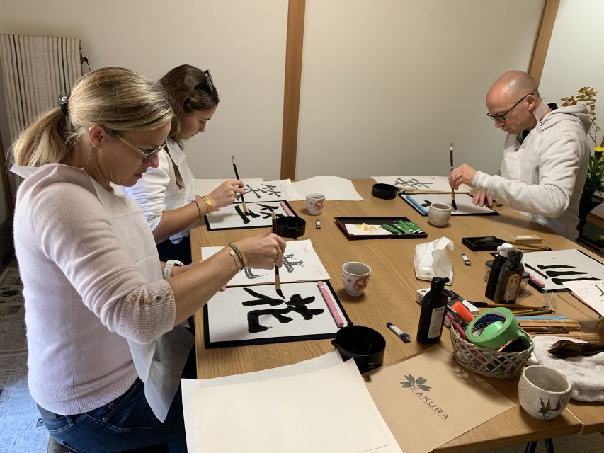 Kyoto: Local Home Visit and Japanese Calligraphy Class - Customer Reviews