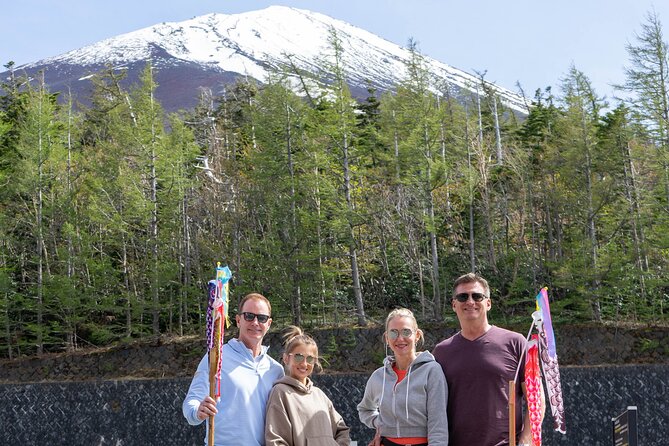 Mt. Fuji Private Sightseeing Tour With Local From Tokyo - Common questions