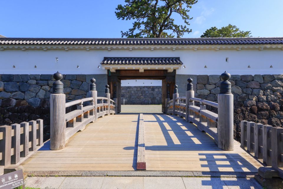 Odawara: Odawara Castle and Town Guided Discovery Tour - Inclusions and Important Information