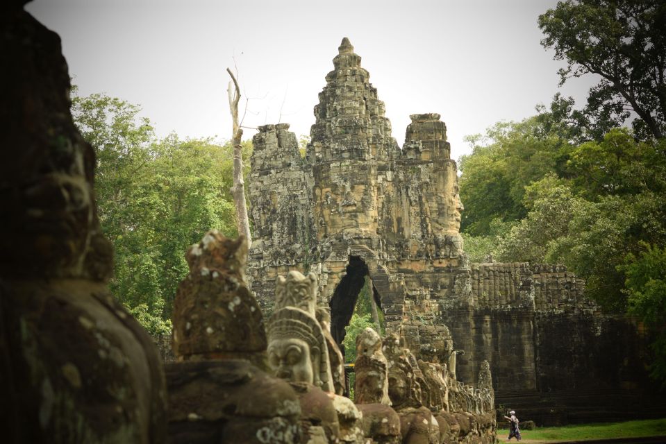 Siem Reap: 2-Day Tour Angkor Wat Temples and Kulen Waterfall - Itinerary Details
