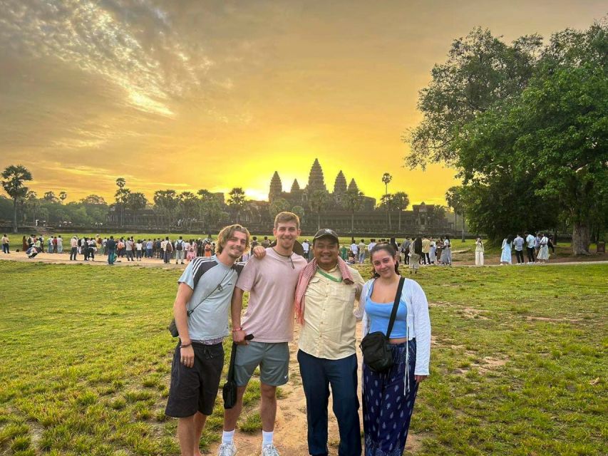 Siem Reap: Angkor Wat Sunrise and Full-Day Sightseeing Tour - Visitor Reviews