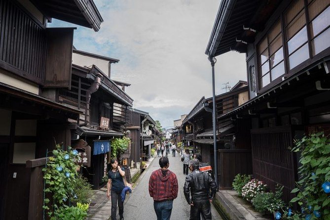 Takayama Half-Day Private Tour With Government Licensed Guide - Reviews and Additional Information