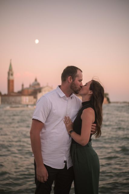 Venice: Photo Shoot in the Most Beautiful Place & Gondola - Booking Information