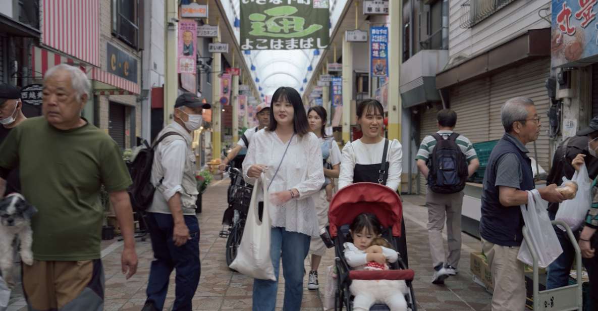 Yokohama: Shopping Experience and Cook Healthy Japanese Food - Maki Sushi Making