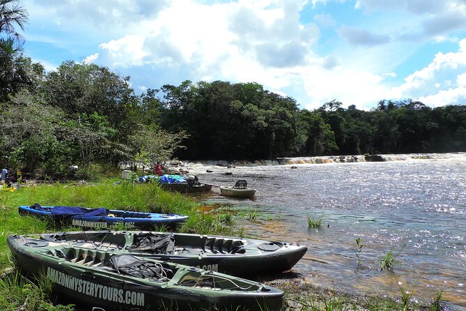 6-Day Guided Kayak Expedition in the Amazon - Just The Basics