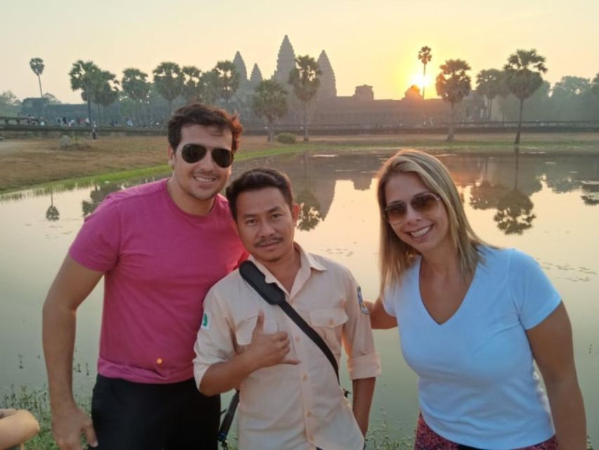 Angkor Private Tour 1 Day: Discover the Temples With Sunrise - Dress Code and Small Group Tour