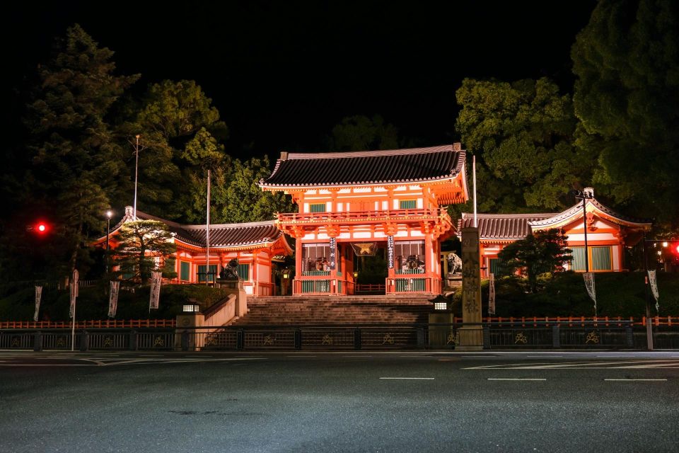 Kyoto: Gion District Hidden Gems Walking Tour - Temple and Shrine Visits