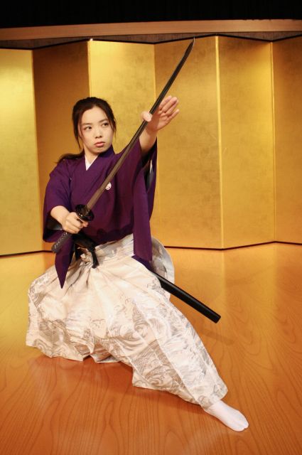 Kyoto: Samurai Kenbu Traditional Sword Dancing Show - Instructor Availability