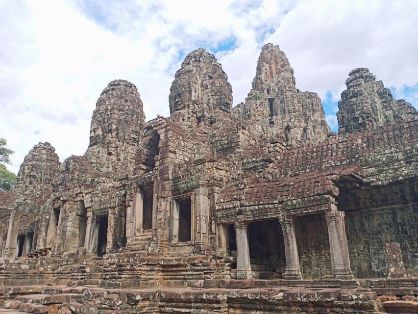 One Day Angkor Wat Trip With Sunset on Bakheng Hill - Inclusions in the Package