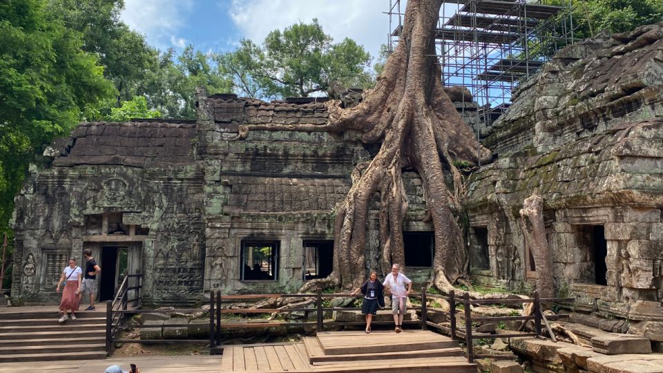 Private Angkor Wat and Banteay Srei Temple Tour - Ta Prohm and Tomb Raider Connection