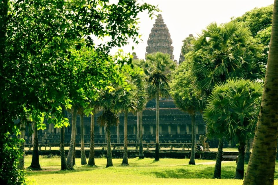 Private Angkor Wat, Ta Promh, Banteay Srei, Bayon Guide Tour - Tour Directions and Recommendations