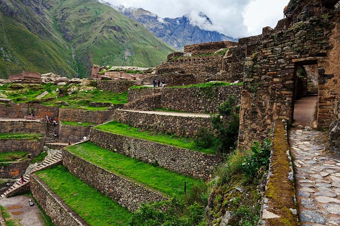 Sacred Valley and Machu Picchu 2 Day Tour With Accommodation - Contact and Support