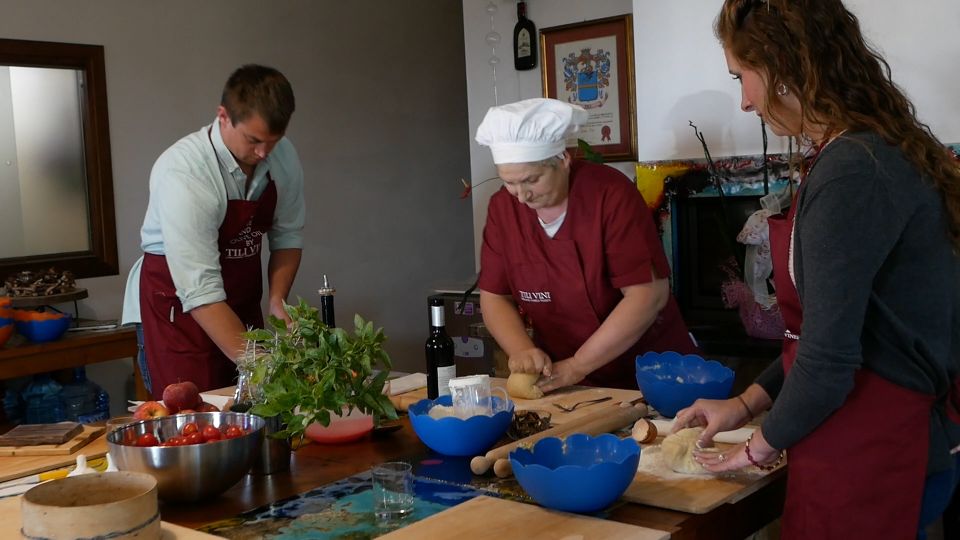 Spoleto Countryside Home Cooking Pasta Class & Meal - Reservation Information