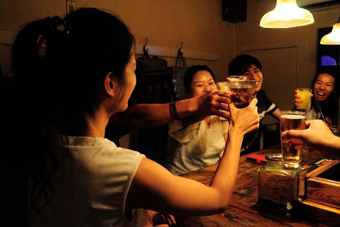 Tokyo Shinjuku Drinks and Neon Nights 3-Hour Small-Group Tour - Additional Tour Information