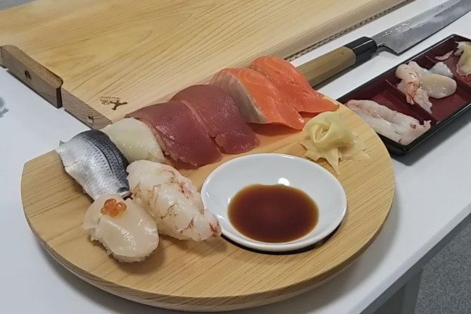 Tokyo: Small-Group Sushi-Making Class - Sum Up