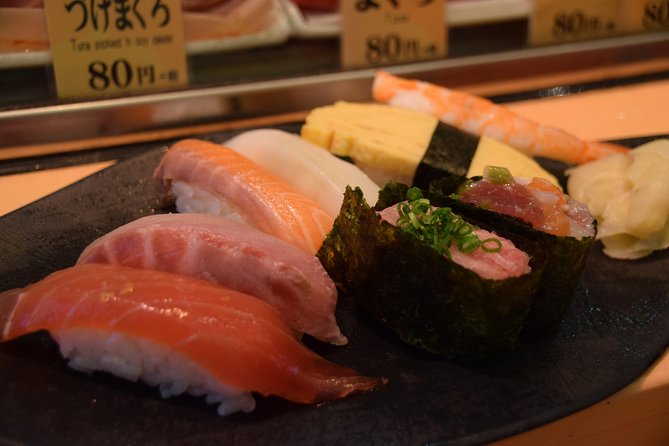 Tokyo Tsukiji Fish Market Food and Culture Walking Tour - Local Guide Experience