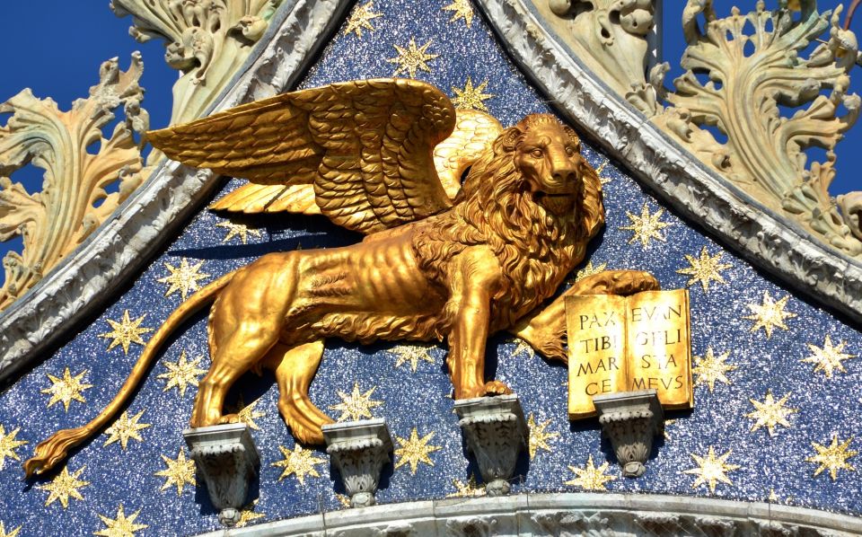 Venice: Private Walking Tour With Saint Mark's Basilica - Meeting Point