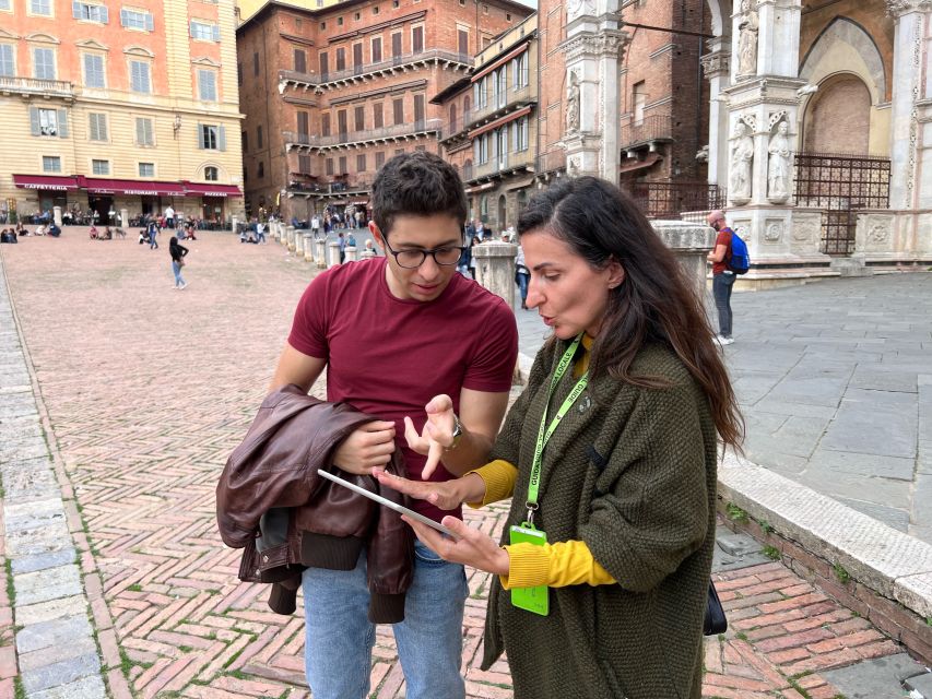 Discover Siena With a Licensed Tour Guide - Tour Guide Insights and Hidden Gems