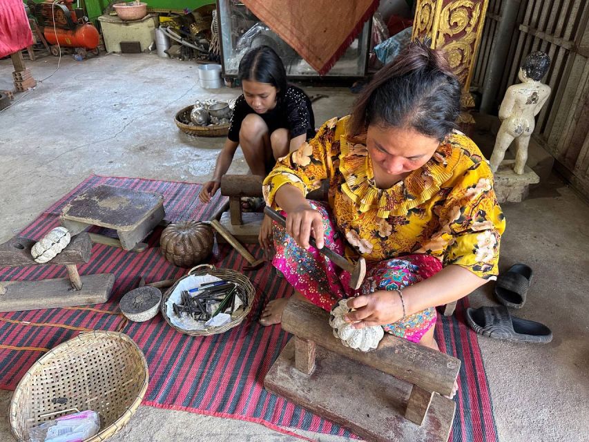 From Phnom Penh: Oudong Stupas & Silver Smith Village - Tour Itinerary