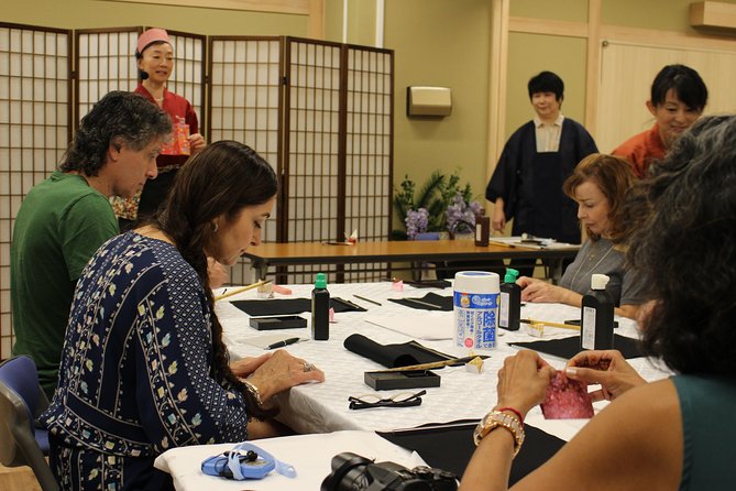 Japanese Calligraphy Experience - Common questions