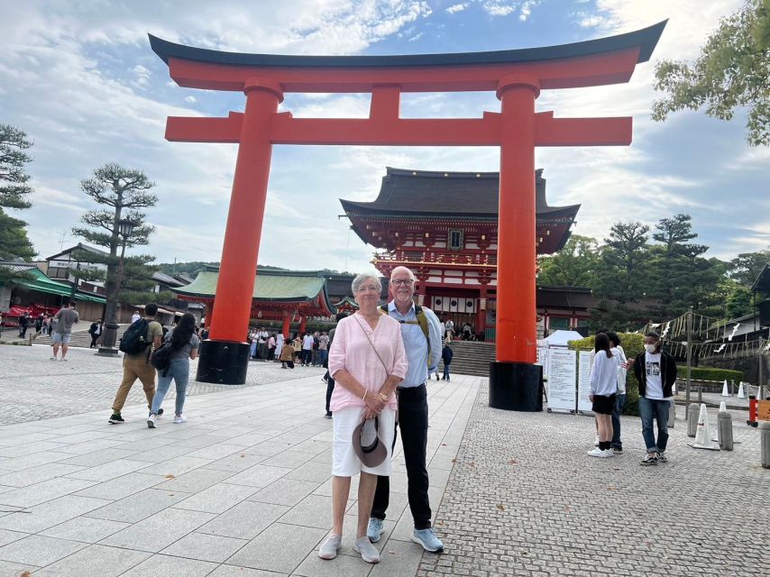 Kyoto: Early Morning Tour With English-Speaking Guide - Meeting Spot and Communication Details