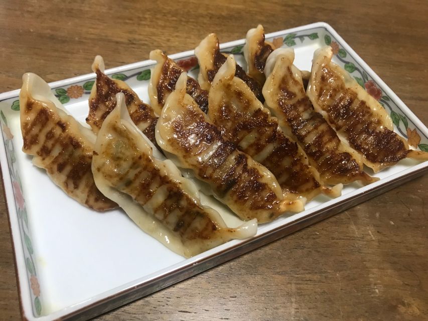 Osaka: Ramen and Gyoza Cooking Class in Dotonbori - English-Speaking Instructor Assistance