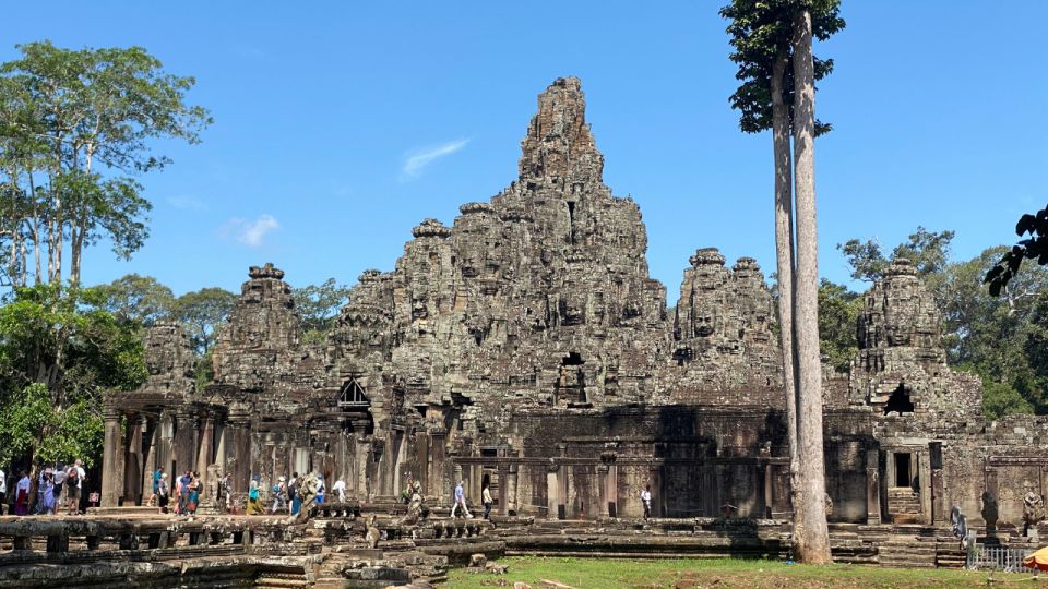 Private Angkor Wat and Banteay Srei Temple Tour - Bayon Temple Overview