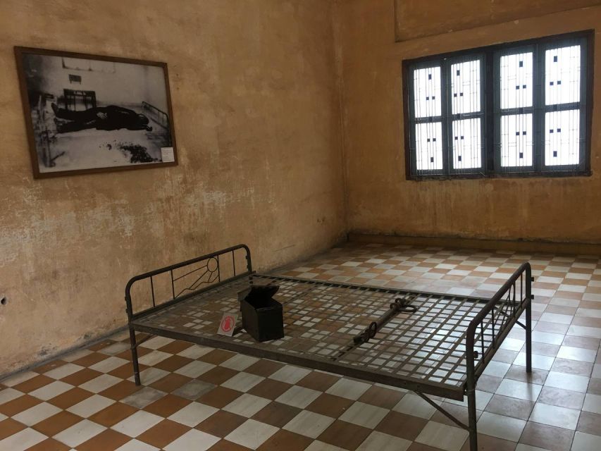 Private Half Day Trip to Genocidal Museum & Killing Field - Itinerary Highlights