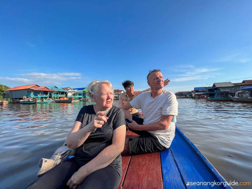 Siem Reap: Tonle Sap and Kampong Phluk Tour With Street Food - Local Street Food Exploration