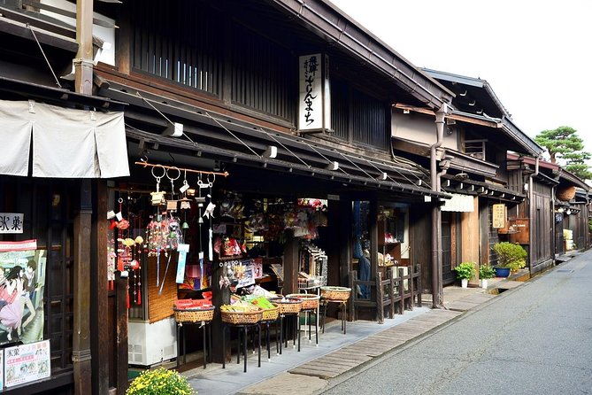 Takayama Half-Day Private Tour With Government Licensed Guide - Common questions