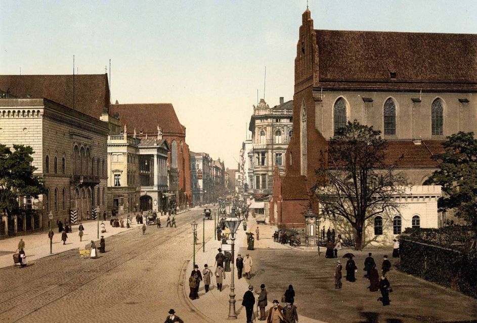 WrocłAw: Old City Guided Tour With Photos - Product Details and Location