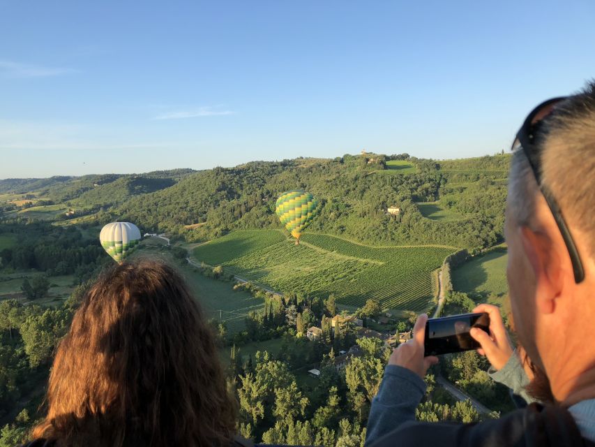 1-Hour Hot Air Balloon Flight Over Tuscany From Lucca - Common questions