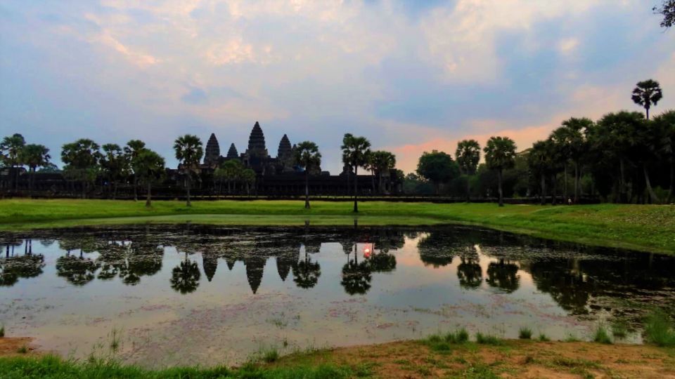 Angkor Wat Sunrise, Ta Promh, Banteay Srei, Bayon Day Tour - Last Words