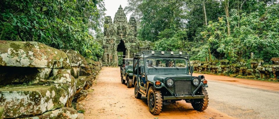 Cambodia Guided Jeep Tour - Scenic Lunch Stop