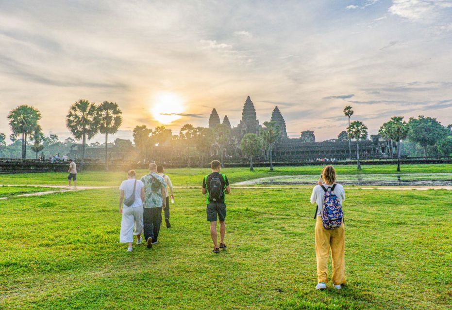 Siem Reap: Angkor Wat & Floating Village 2-Day Private Tour - Common questions