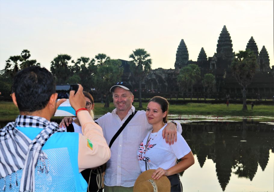Angkor Wat Temple Hopping Tour With Sunset - Common questions