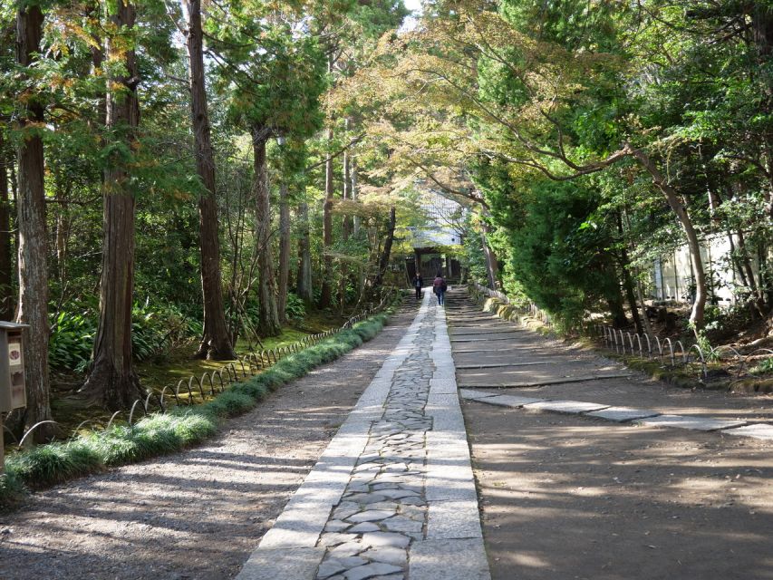 Kamakura Historical Hiking Tour With the Great Buddha - Common questions