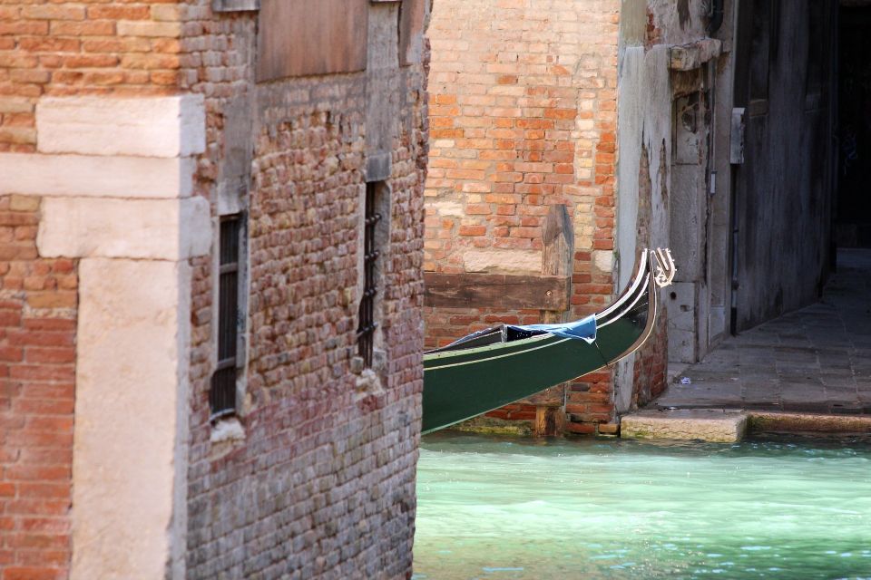 Private Venice Walking Tour and Gondola Ride - Tips for Enjoying the Tour