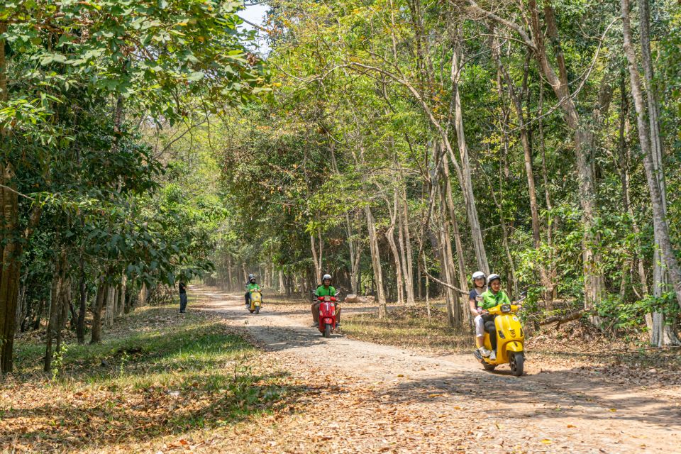 Angkor Wat: Guided Vespa Tour Inclusive Lunch at Local House - Just The Basics