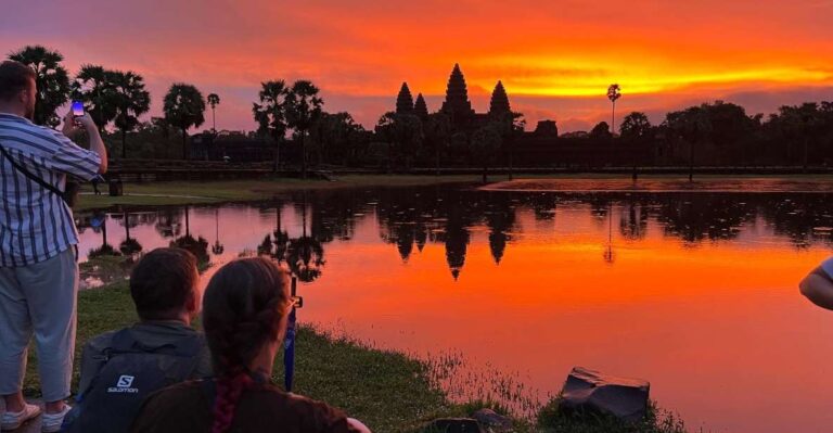 Angkor Wat Sunrise Bike Tour With Lunch Included