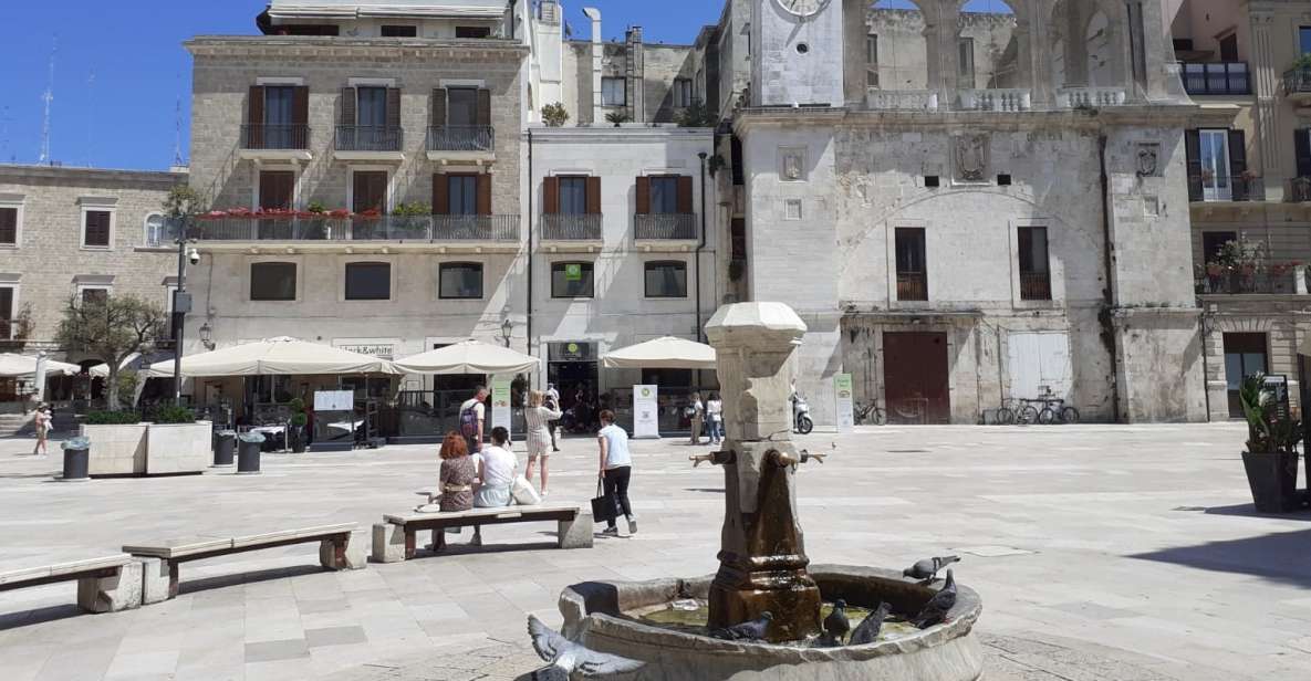Bari: Old City Highlights Walking Tour - Just The Basics