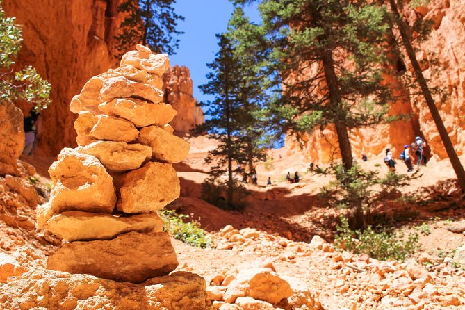 Bryce Canyon and Zion National Park Day Tour From Las Vegas - Key Points