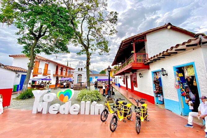 Electric Bicycle Rental in Medellín - Just The Basics
