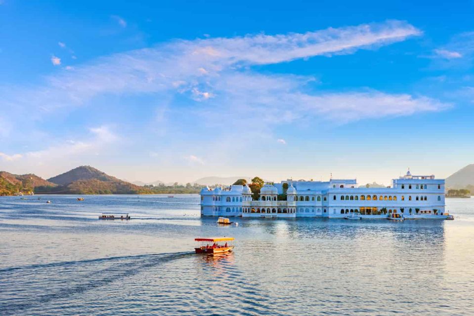 From Delhi : Same Day Udaipur Tour By Flight - Just The Basics