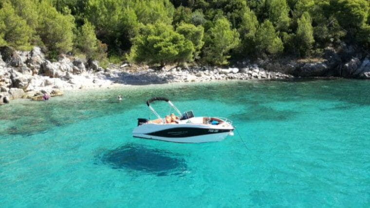 From Dubrovnik: 4-hour Elafiti Islands Private Boat Tour