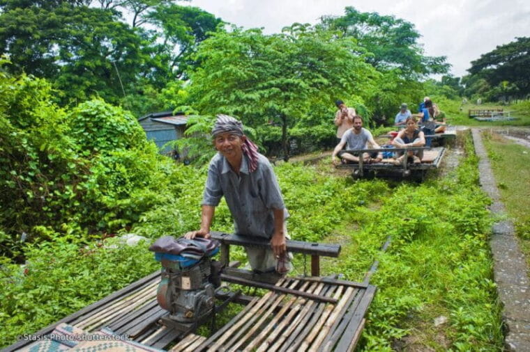 From Siem Reap: Battambang Day Trip Bamboo Train, Bats Cave