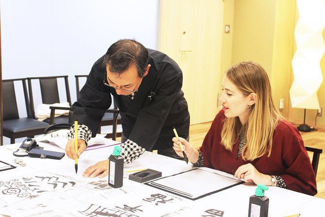 Japanese Calligraphy Experience - Key Points