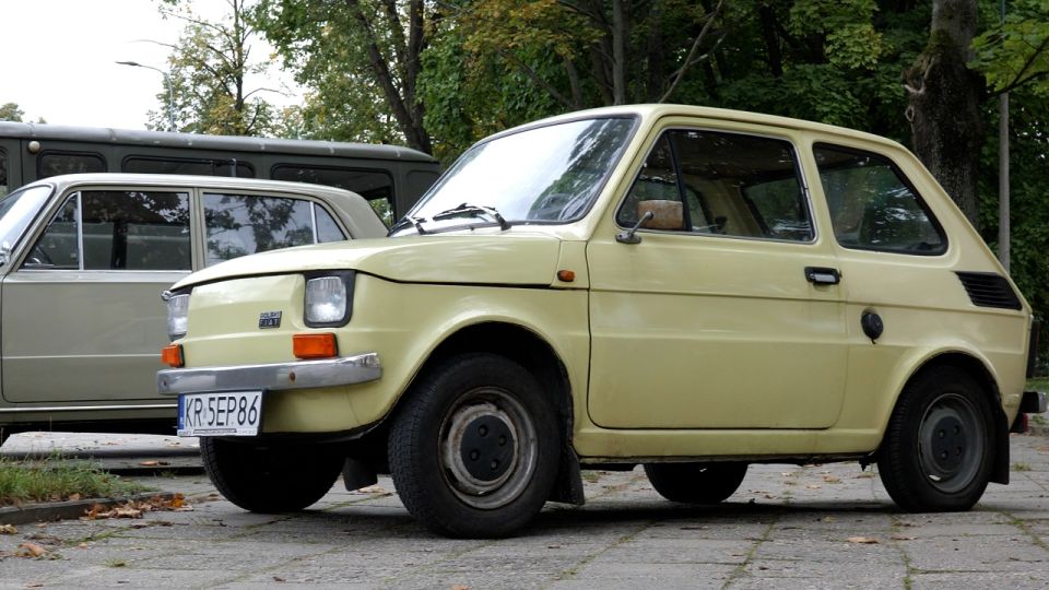 Krakow: Nowa Huta Retro Cars Ride and Cold War Era Tour - Just The Basics