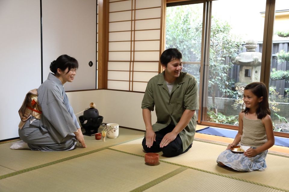 Kyoto Fushimiinari:Wagashi Making & Small Group Tea Ceremony - Key Points